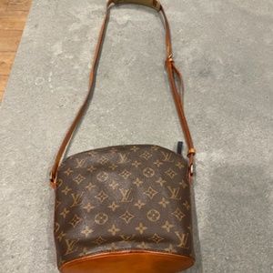 Louis Vuitton Purse